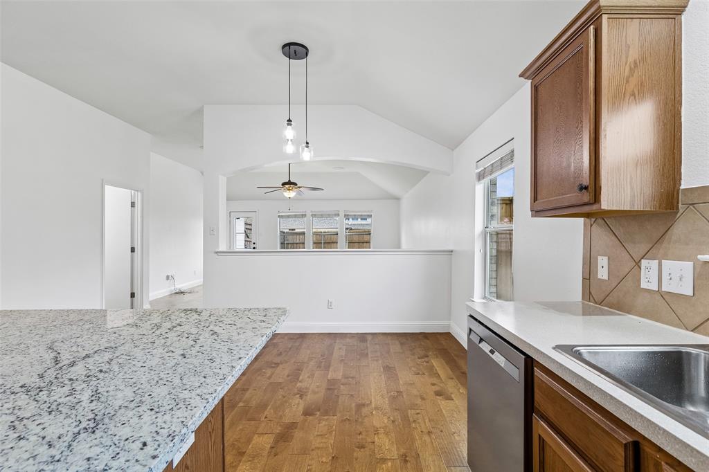 413 Sandy Lane, Royse City, TX 75189
