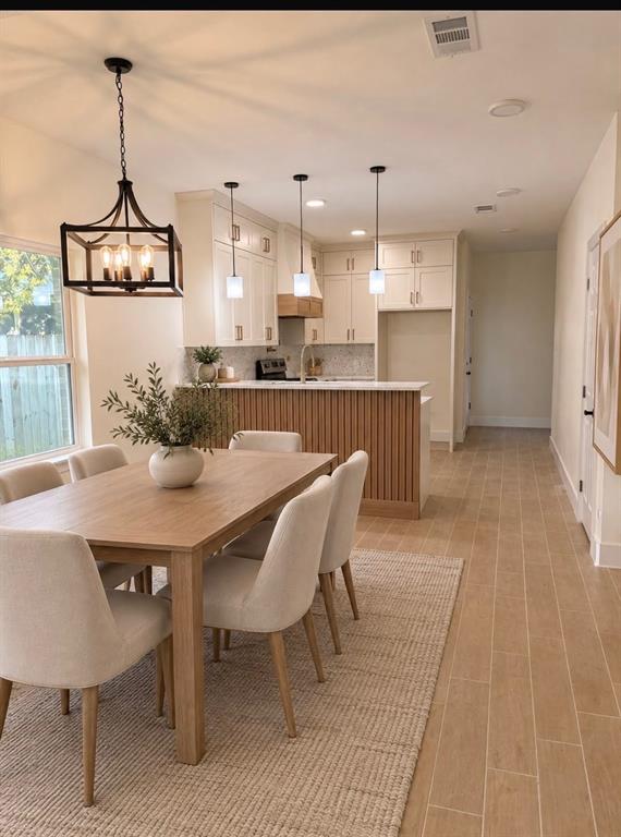 Staged picture- Property is Vacant Staged picture- Property is Vacant