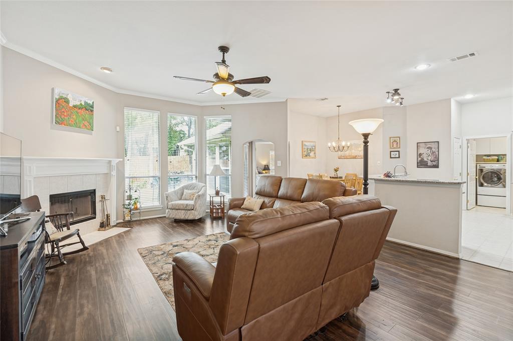 1374 Forest Creek Drive, Lewisville, TX 75067