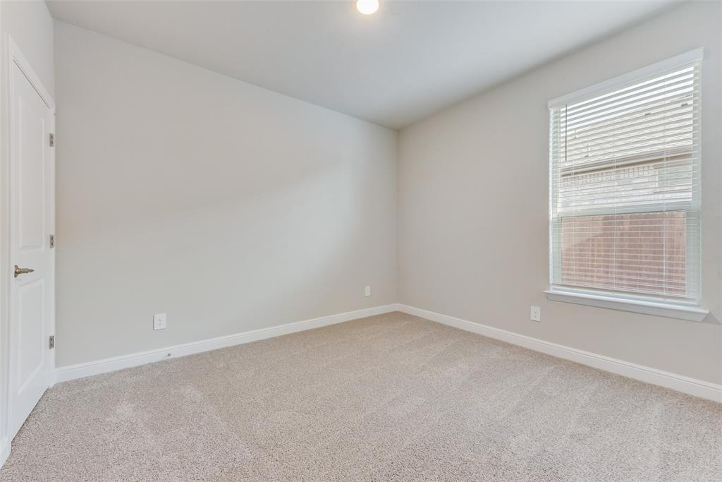 Unfurnished room featuring carpet floors