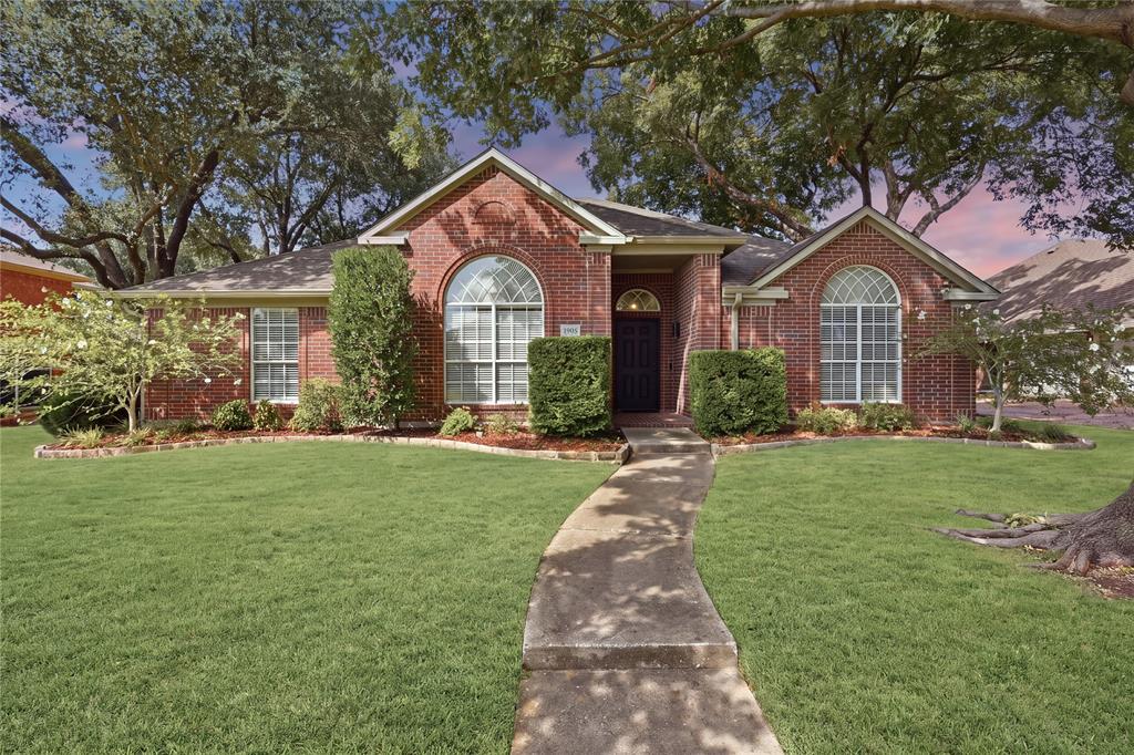 1905 Greenhill Drive, Rowlett, TX 75088 1905 Greenhill Drive, Rowlett, TX 75088