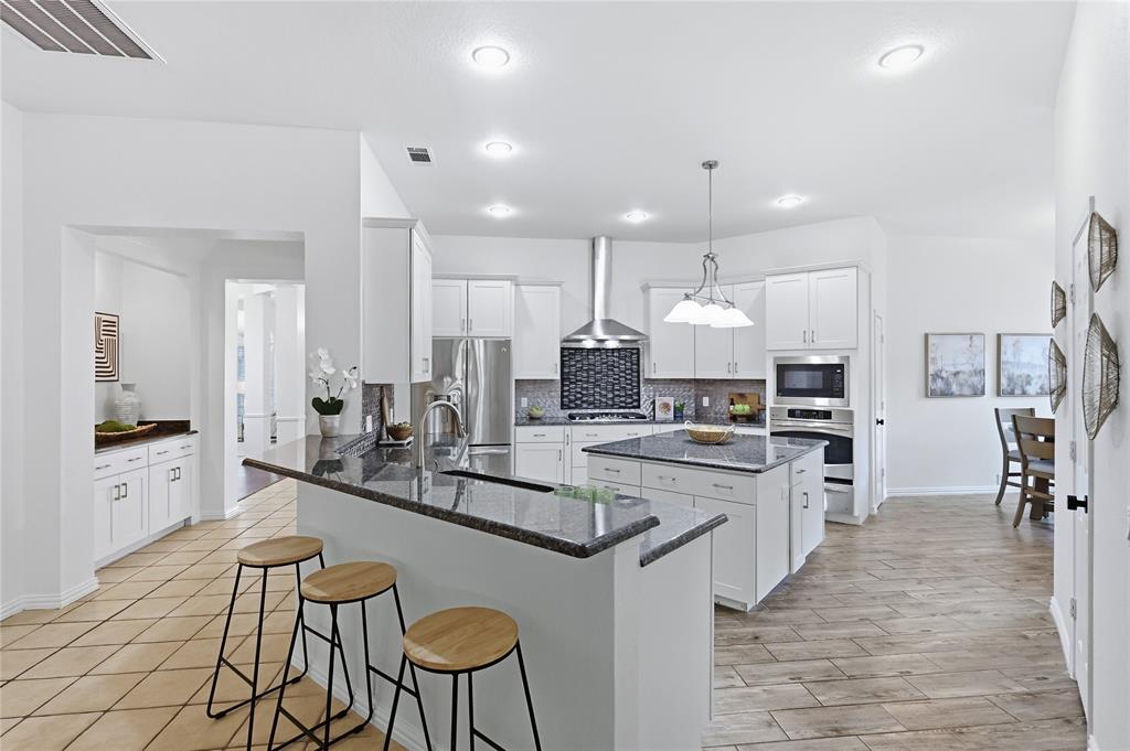 1905 Greenhill Drive, Rowlett, TX 75088