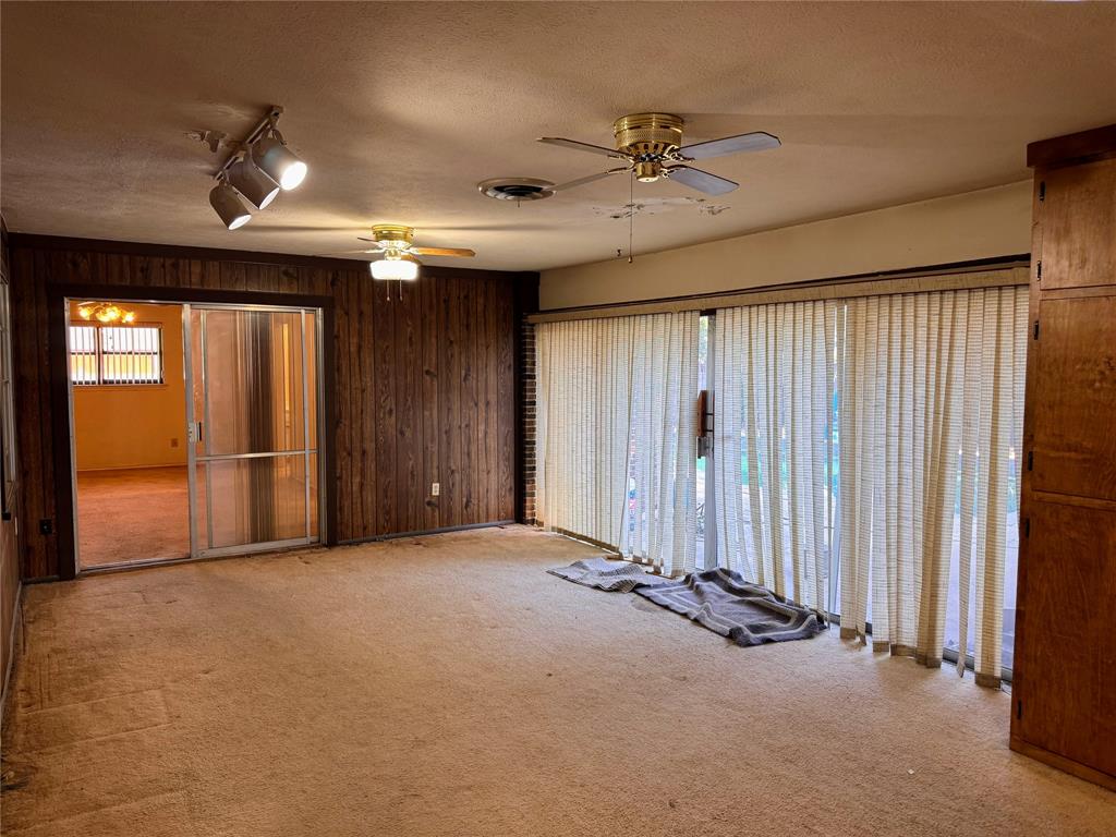 18 Walnut Creek Place, Richardson, TX 75080