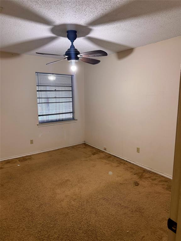 18 Walnut Creek Place, Richardson, TX 75080