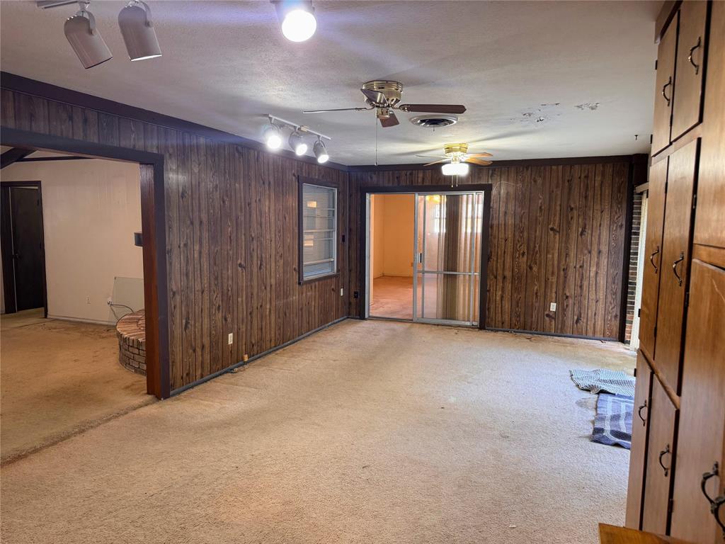 18 Walnut Creek Place, Richardson, TX 75080