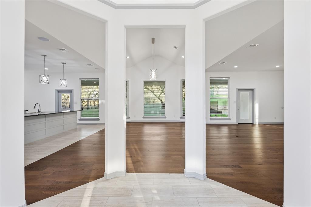 2541 Town View Drive, Cedar Hill, TX 75104