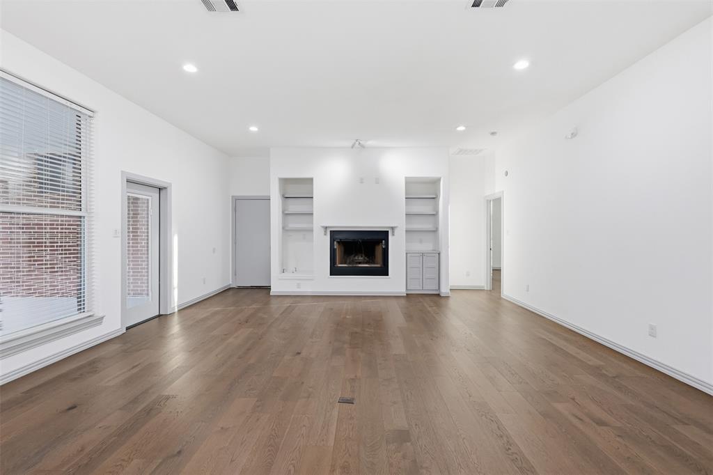 2541 Town View Drive, Cedar Hill, TX 75104