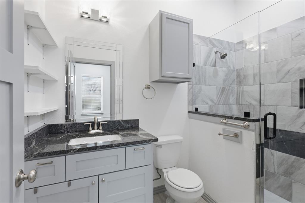 2541 Town View Drive, Cedar Hill, TX 75104