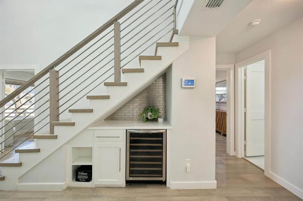 7986 Briaridge Road, Dallas, TX 75248