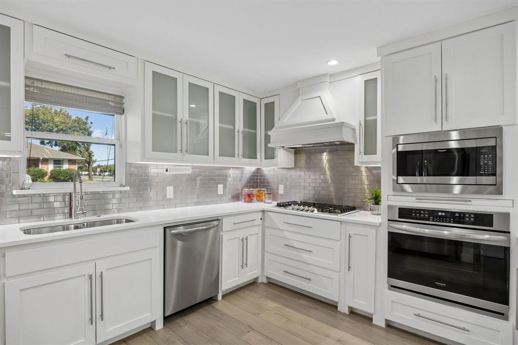 7986 Briaridge Road, Dallas, TX 75248