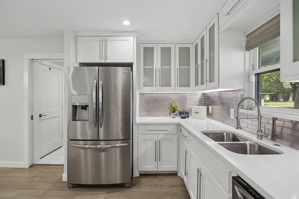 7986 Briaridge Road, Dallas, TX 75248
