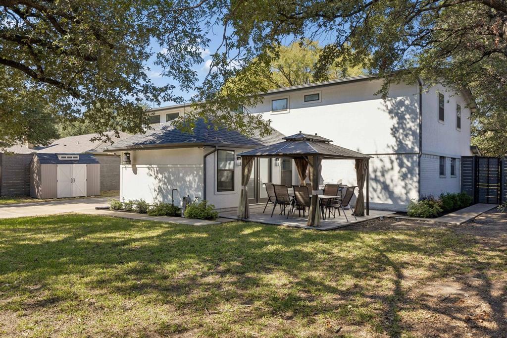 7986 Briaridge Road, Dallas, TX 75248