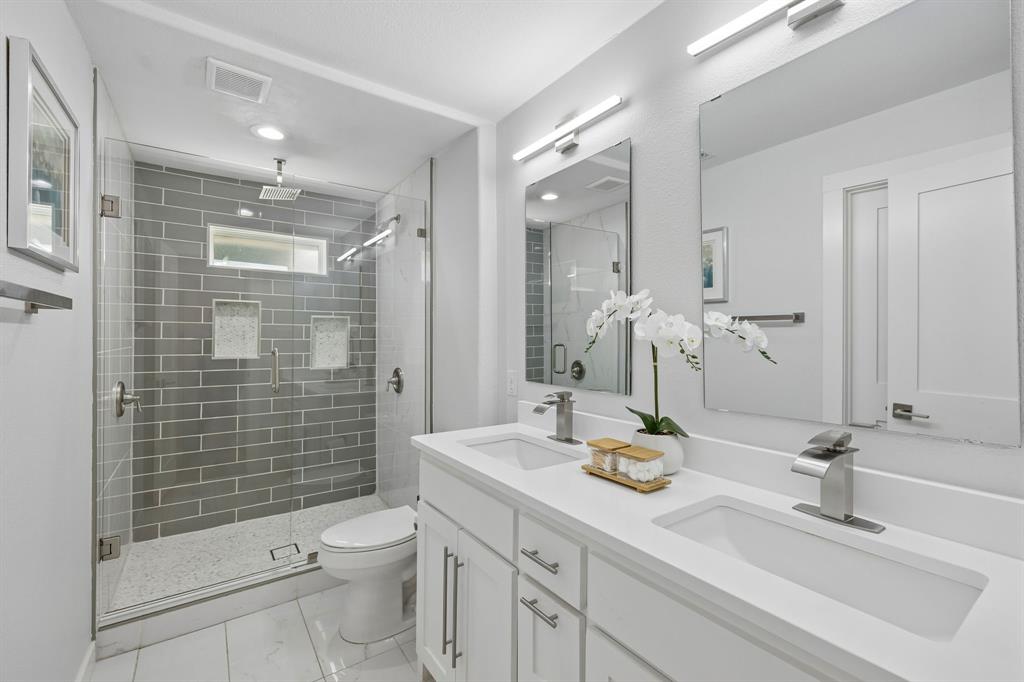 7986 Briaridge Road, Dallas, TX 75248