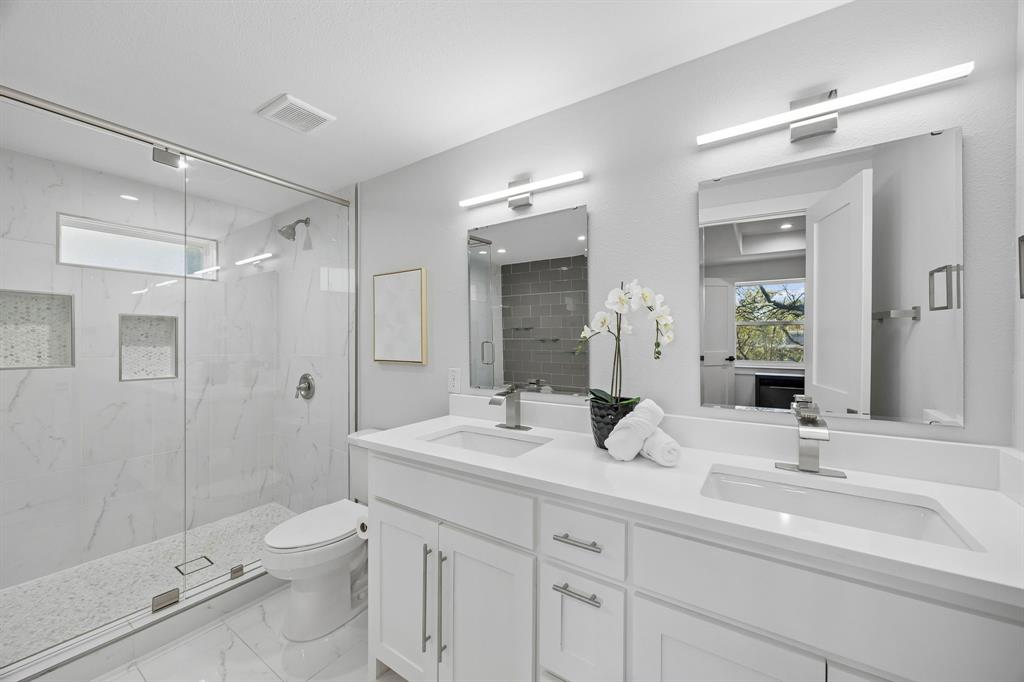 7986 Briaridge Road, Dallas, TX 75248