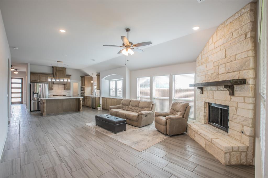 2408 Rileigh Lane, Mansfield, TX 76063