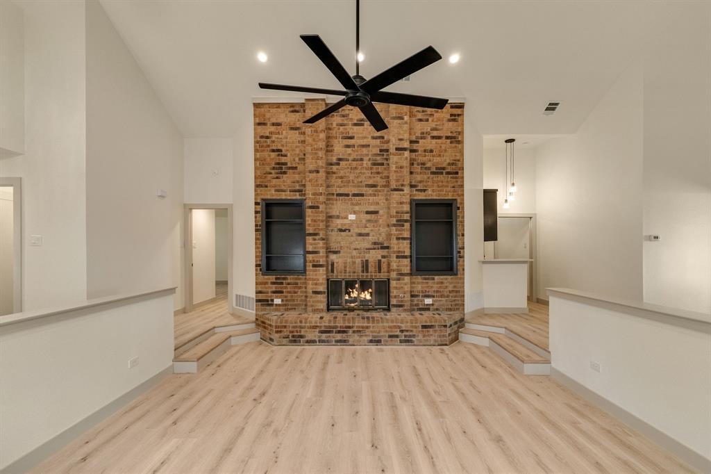 16726 Cleary Circle, Dallas, TX 75248 16726 Cleary Circle, Dallas, TX 75248