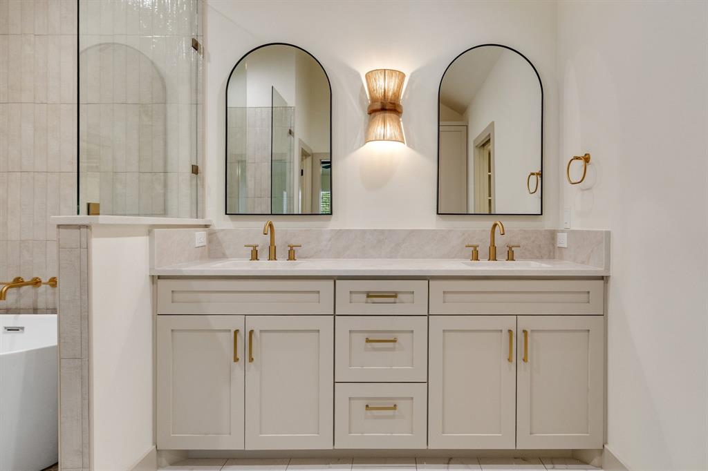 16726 Cleary Circle, Dallas, TX 75248