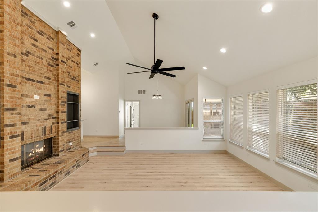 16726 Cleary Circle, Dallas, TX 75248 16726 Cleary Circle, Dallas, TX 75248
