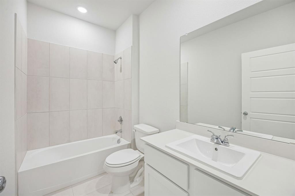 Bathroom in the Stanley II home plan – REPRESENTATIVE PHOTO