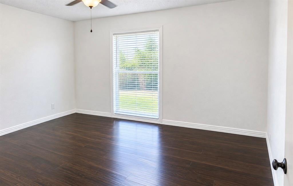 2250 Mail Avenue, Dallas, TX 75235 2250 Mail Avenue, Dallas, TX 75235