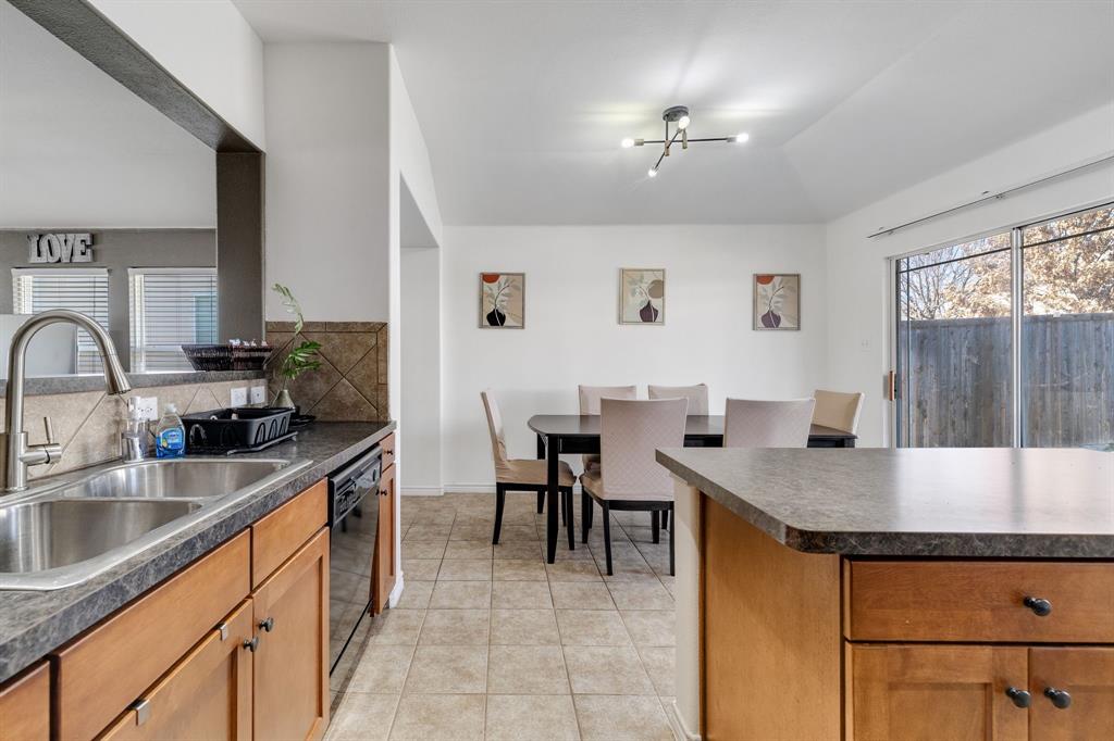 7004 Cotton Seed Drive, McKinney, TX 75070