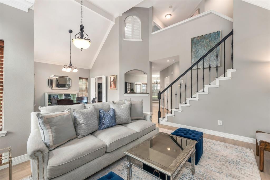 8707 Stonecrest Drive, Irving, TX 75063