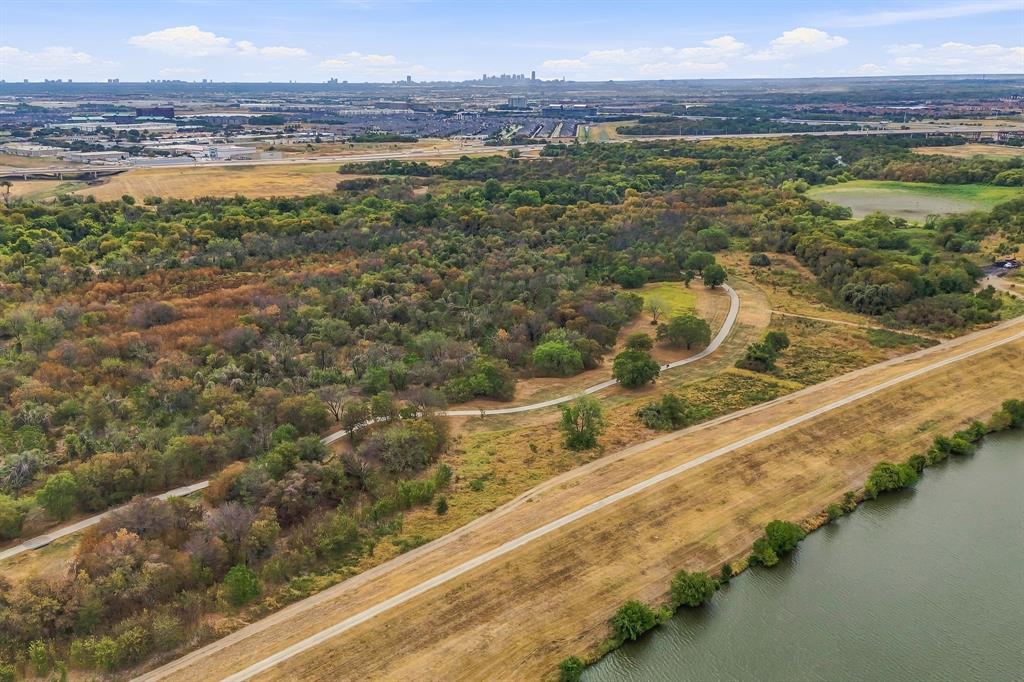 8707 Stonecrest Drive, Irving, TX 75063