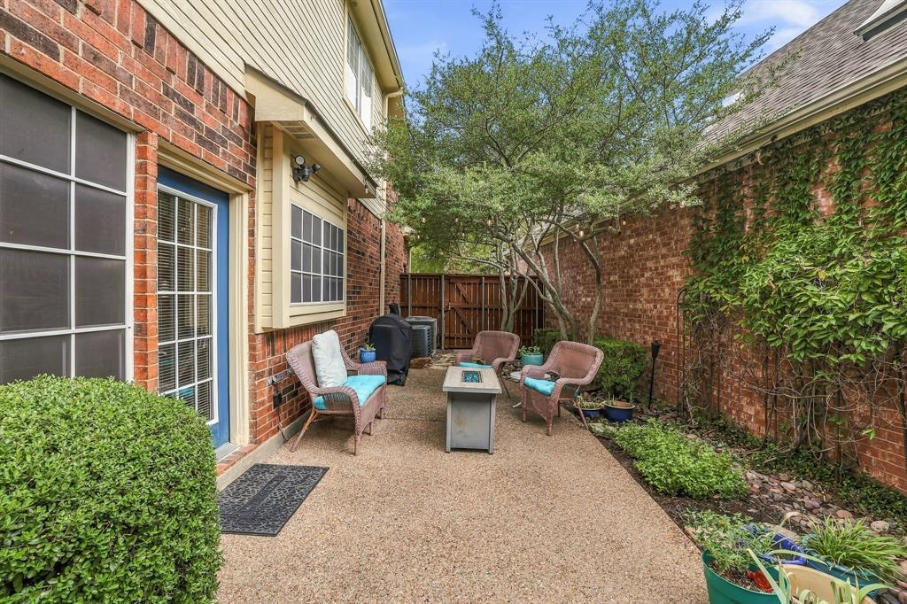 8707 Stonecrest Drive, Irving, TX 75063