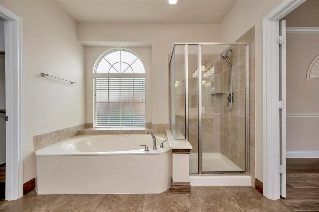 6001 Lacebark Elm Drive, Fort Worth, TX 76123