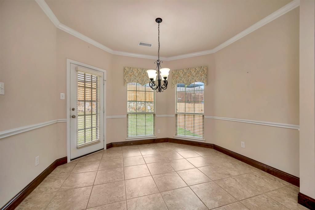 6001 Lacebark Elm Drive, Fort Worth, TX 76123