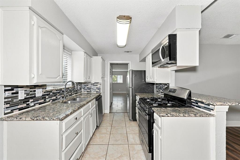 2616 Alamain Drive, Dallas, TX 75241