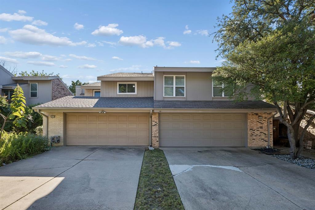 2958 Country Place Circle, Carrollton, TX 75006