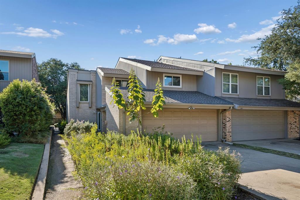 2958 Country Place Circle, Carrollton, TX 75006 2958 Country Place Circle, Carrollton, TX 75006