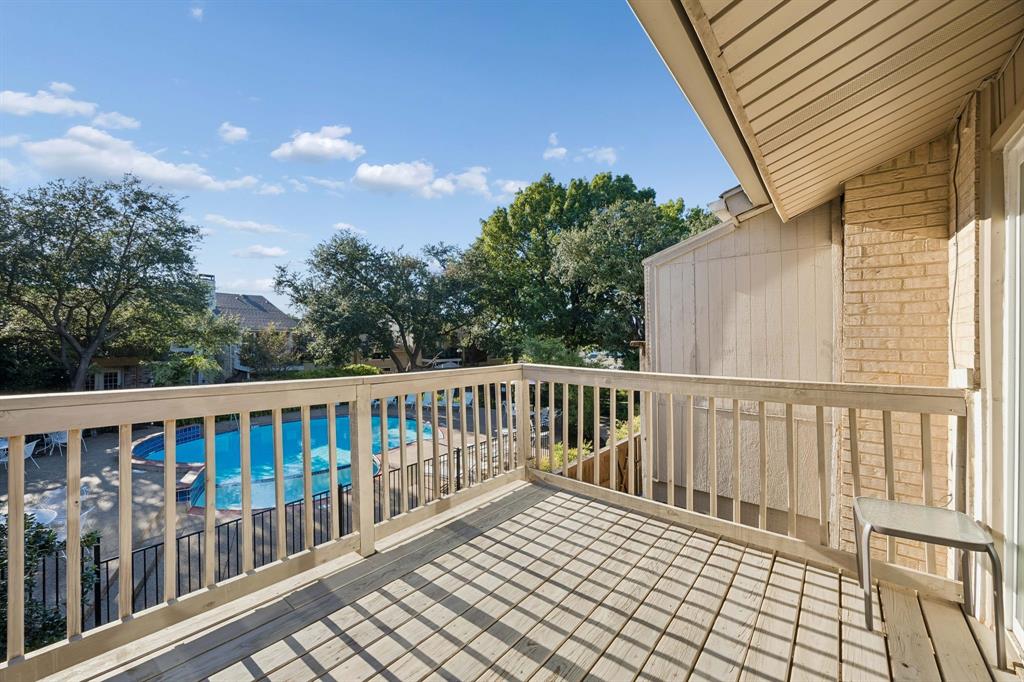 2958 Country Place Circle, Carrollton, TX 75006