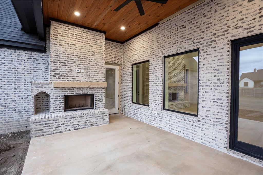 206 Knights Crossing Road, Lorena, TX 76655