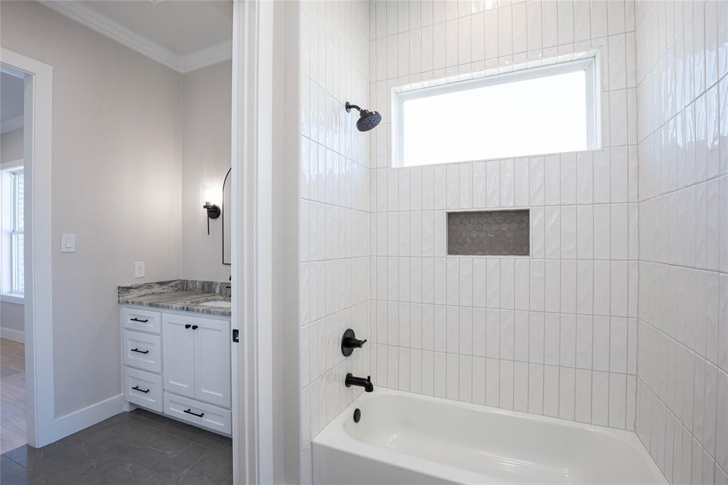 Jack n Jill bathroom