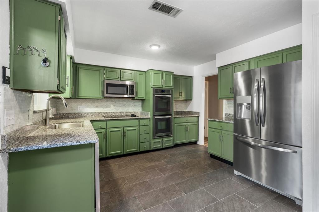 9658 Bryson Drive, Dallas, TX 75238