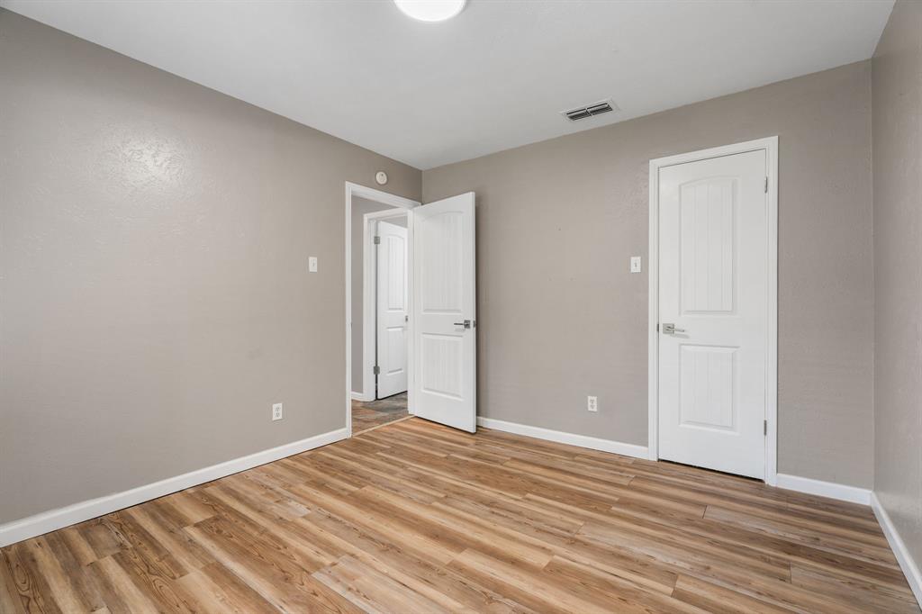 9658 Bryson Drive, Dallas, TX 75238