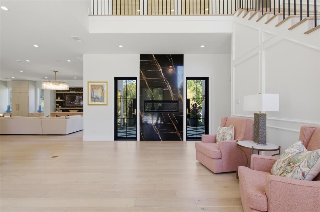 4923 Crooked Lane, Dallas, TX 75229