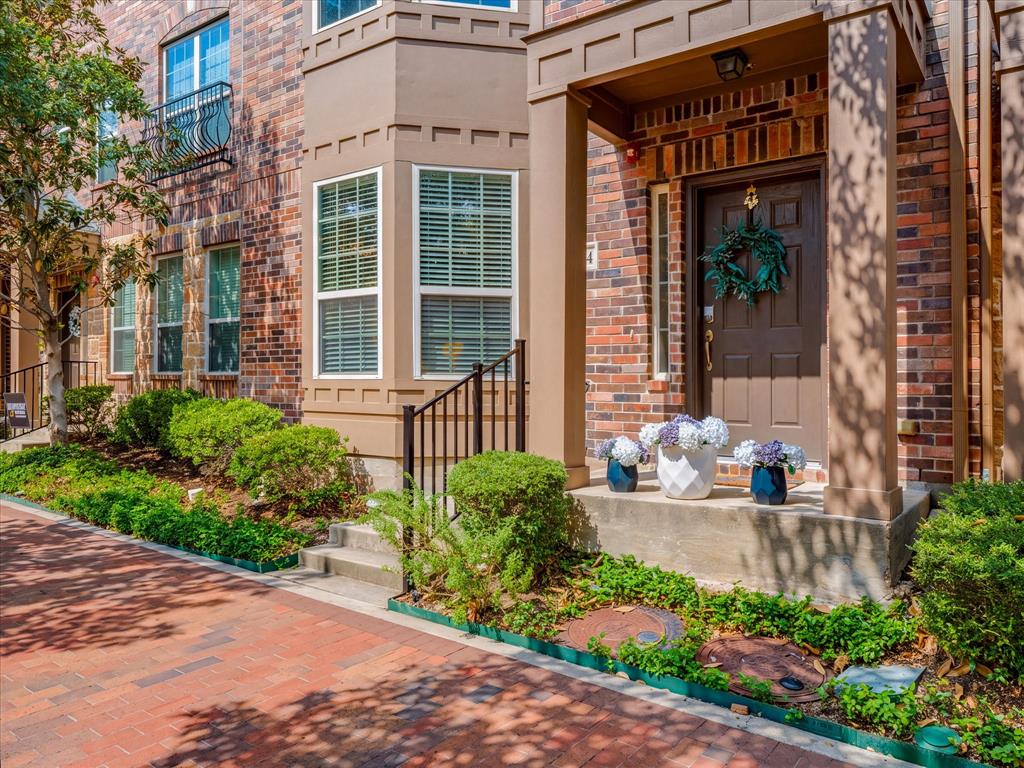 3894 Everwood Lane, Addison, TX 75001