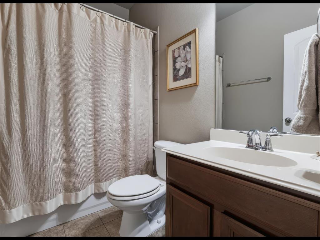 3894 Everwood Lane, Addison, TX 75001