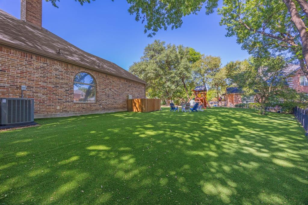 2304 Fairway Circle, Heath, TX 75032
