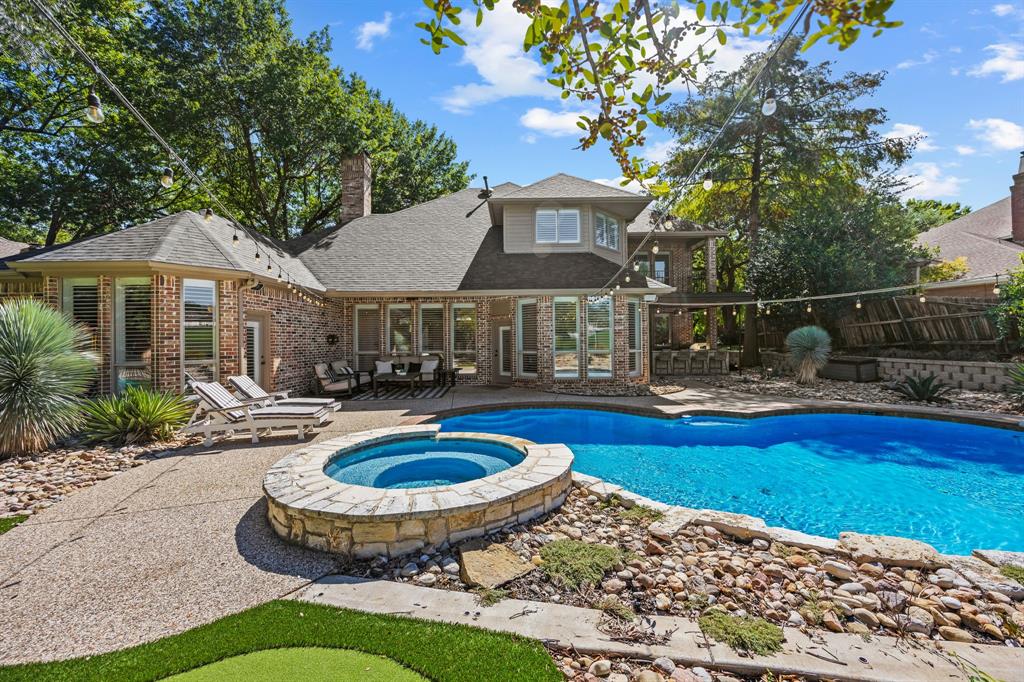 2304 Fairway Circle, Heath, TX 75032
