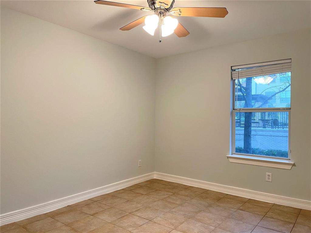 2480 Worthington Street, Dallas, TX 75204