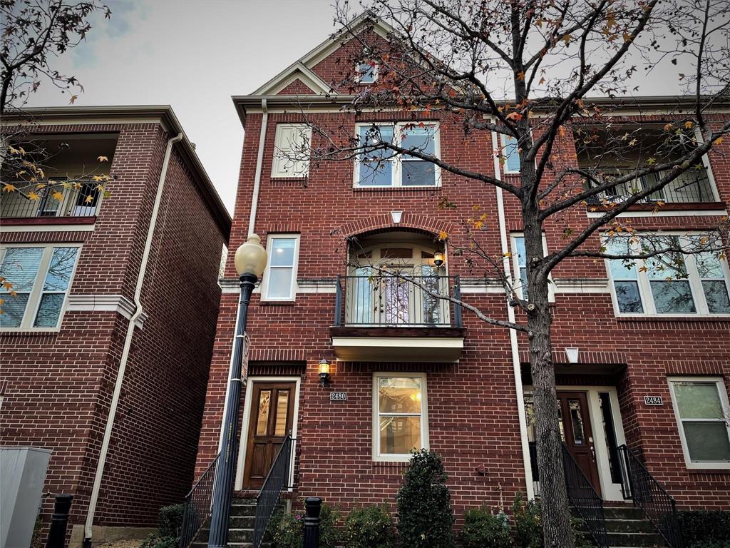 2480 Worthington Street, Dallas, TX 75204 2480 Worthington Street, Dallas, TX 75204