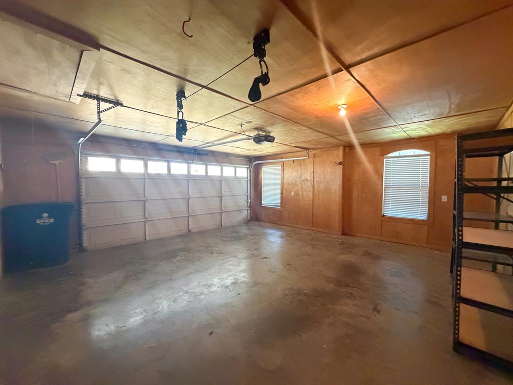 163 Highland Drive, Ennis, TX 75119