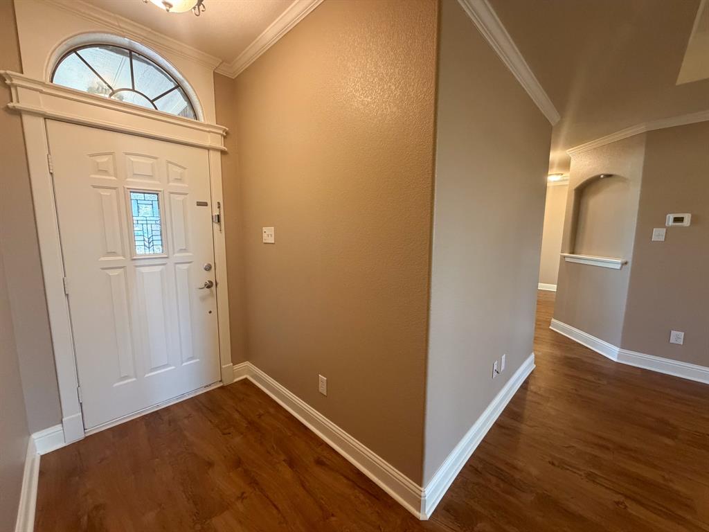 163 Highland Drive, Ennis, TX 75119