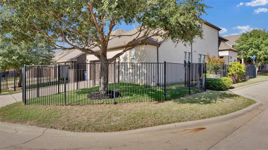 5925 Mayhew Court, McKinney, TX 75070