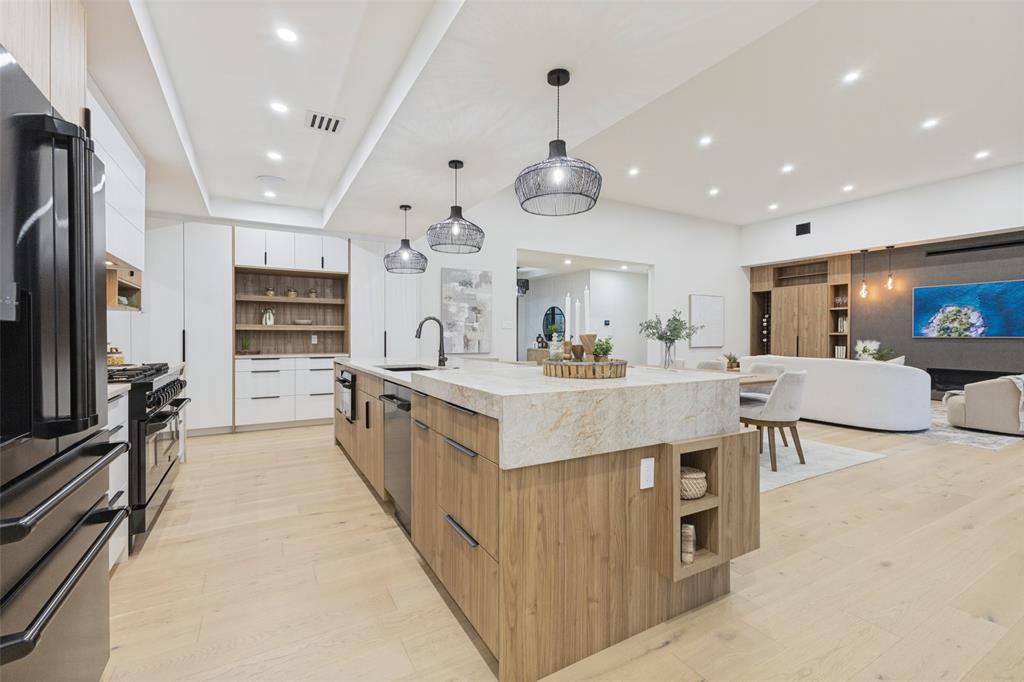 4624 Willow Lane, Dallas, TX 75244