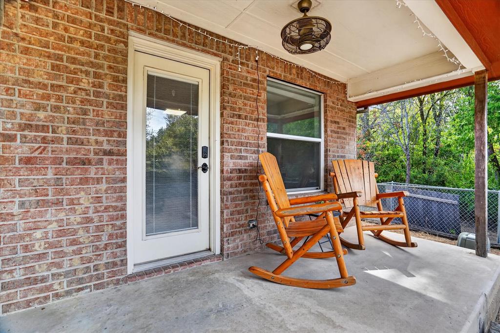 6608 Silver Oak Lane, Fort Worth, TX 76135